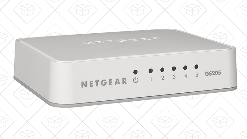 Caja NETGEAR de 5 puertos gigabit | $14 | AmazonGráfico: Shep McAllister